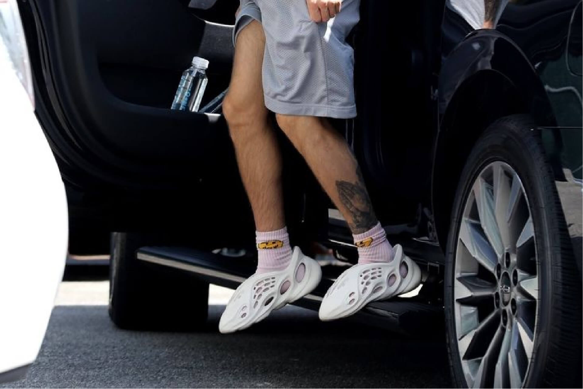 dep-adidas-chinh-hang