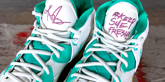 Những điều cần quan tâm về Kyrie 8 Infinity trước khi mua