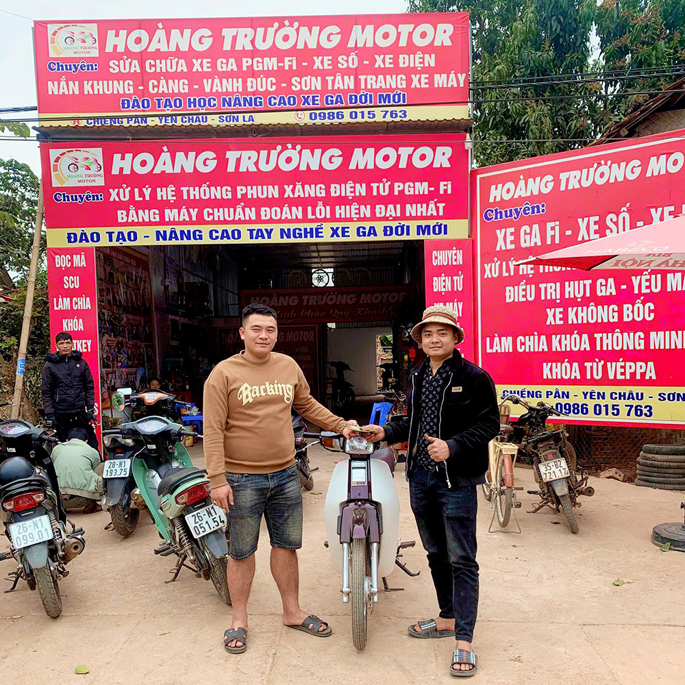 Hình ảnh giao nhận xe cho khách