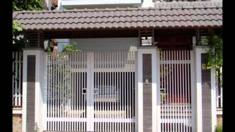 Mẫu cổng nhà đẹp 2 cánh kèm cổng phụ