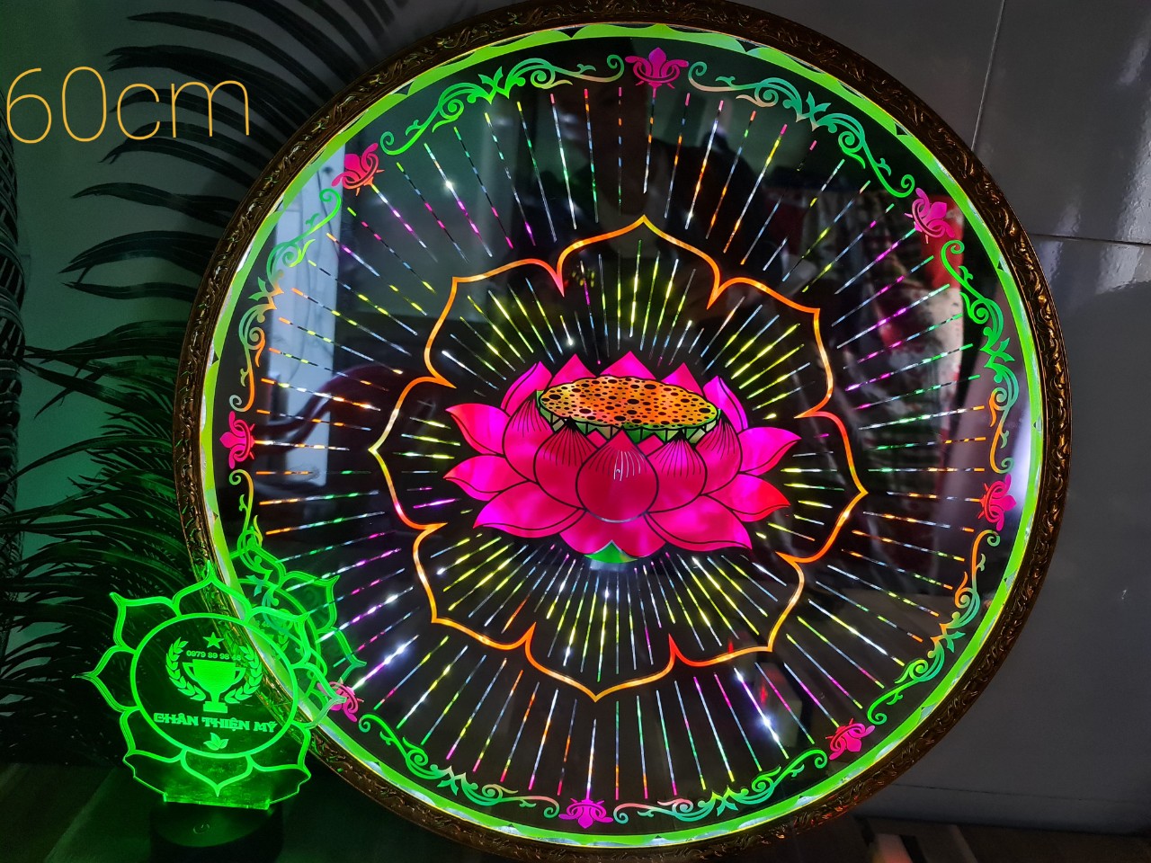 Đèn hào quang hoa sen thờ gia tiên