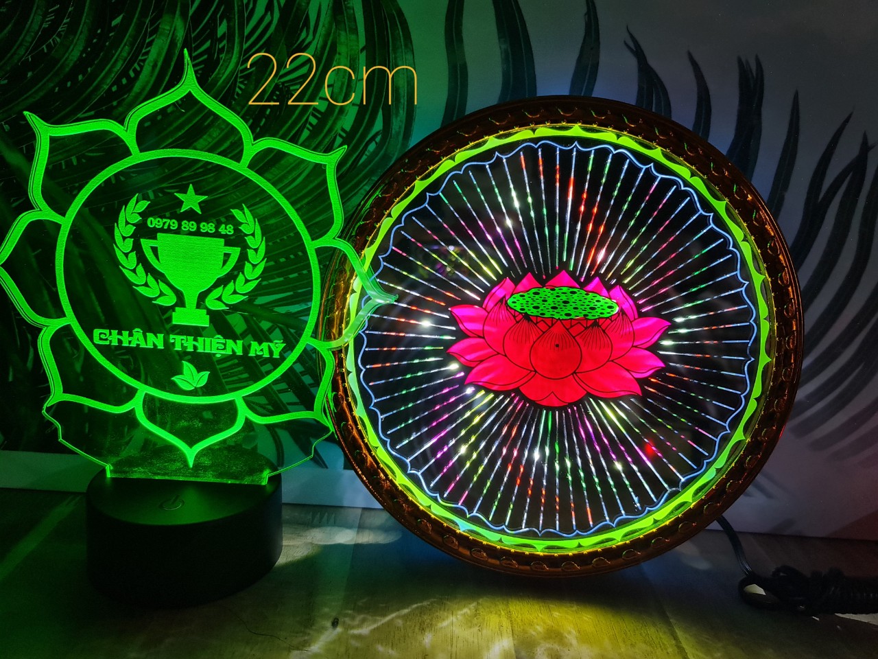 Đèn hào quang hoa sen thờ gia tiên