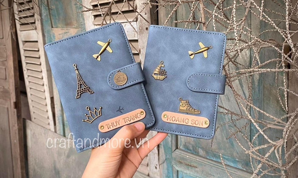 Túi ví đựng hộ chiếu passport holder xanh nhạt