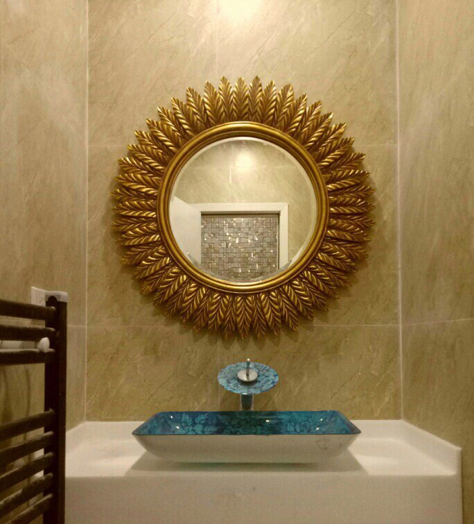 Gương nghệ thuật với thiết kế tinh tế, tỉ mỉ,...