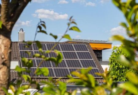 Dịch Vụ Lắp Đặt Điện Mặt Trời Tại Quận 10 - TP.HCM