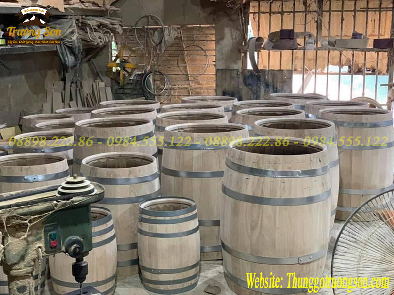 Cơ sở sản xuất thùng rượu gỗ sồi