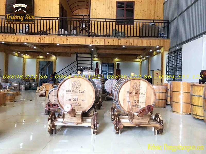 Cơ sở sản xuất thùng gỗ sồi Trường Sơn