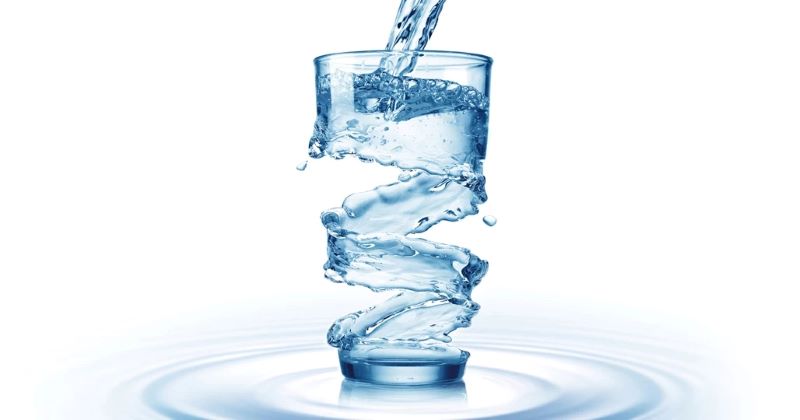 Lượng nước mỗi ngày của từng người là khác nhau