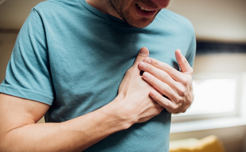 Uống nhiều nước gây ảnh hưởng tới tim mạch