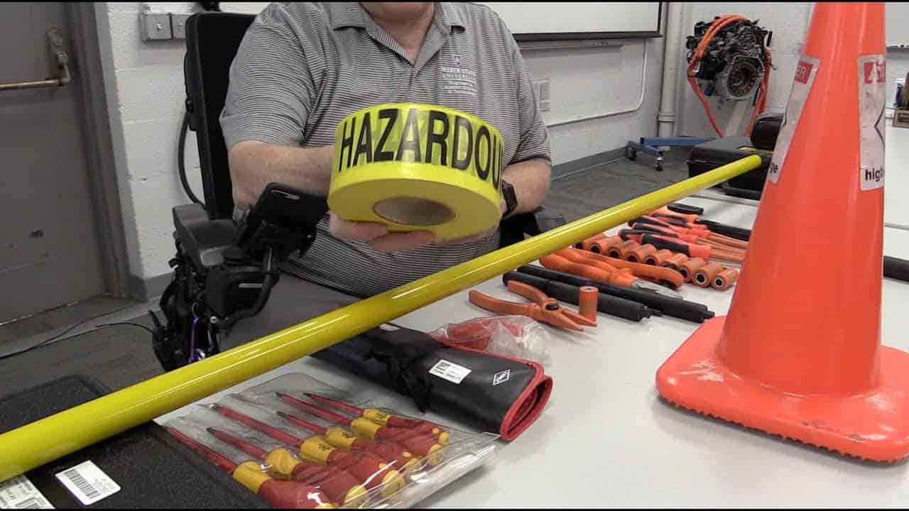 bo dung cu cach dien sua xe dien