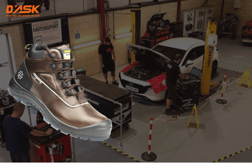 giay bao ho cach dien gara xe dien