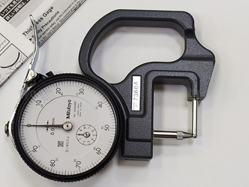  Đầu đo của đồng hồ đo độ dày Mitutoyo 7360A (0-10mm) có độ cứng tốt, tuổi thọ cao