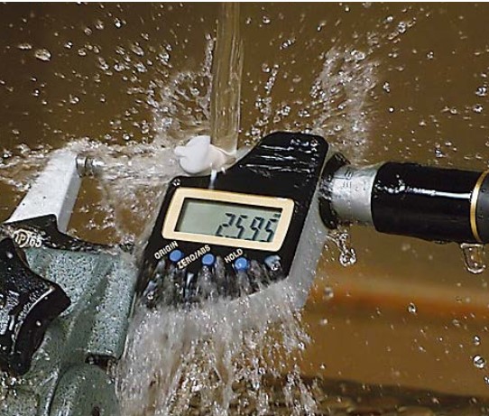 panme điện tử đo ngoài tiêu chuẩn IP55 chống nước