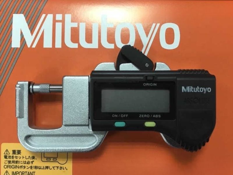 việc sử dụng đồng hồ đo độ dày điện tử Mitutoyo 700-199-30 rất thuận tiện và bảo quản dễ dàng nhờ cấu tạo của sản phẩm tốt