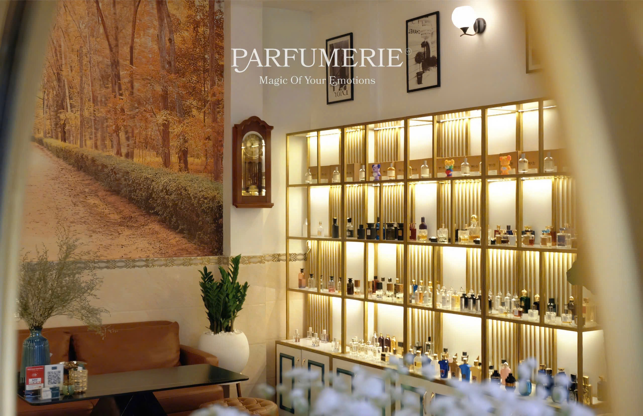 Tại Parfumerie, việc mua nước hoa trở thành khoảnh khắc thư giãn, sang trọng và cá nhân hoá