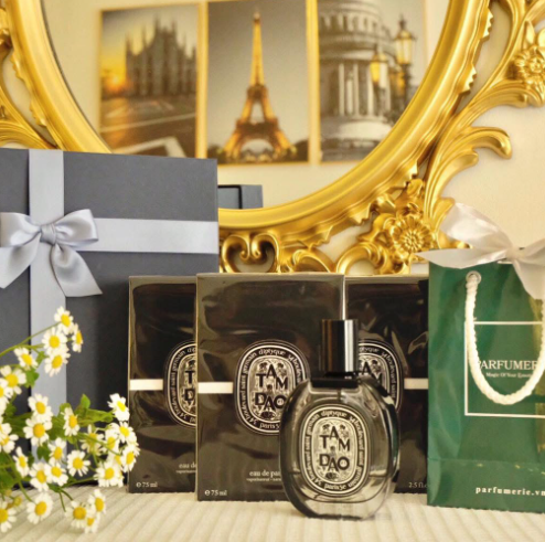 Ý Nghĩa Việc Tặng Nước Hoa Cho Bạn Trai