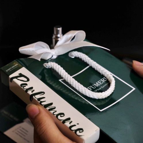 Tặng Nước Hoa Có Ý Nghĩa Gì?