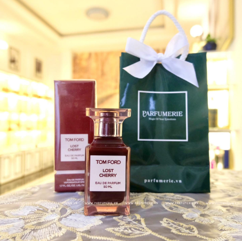 Ý Nghĩa Tặng Nước Hoa Cho Bạn Gái