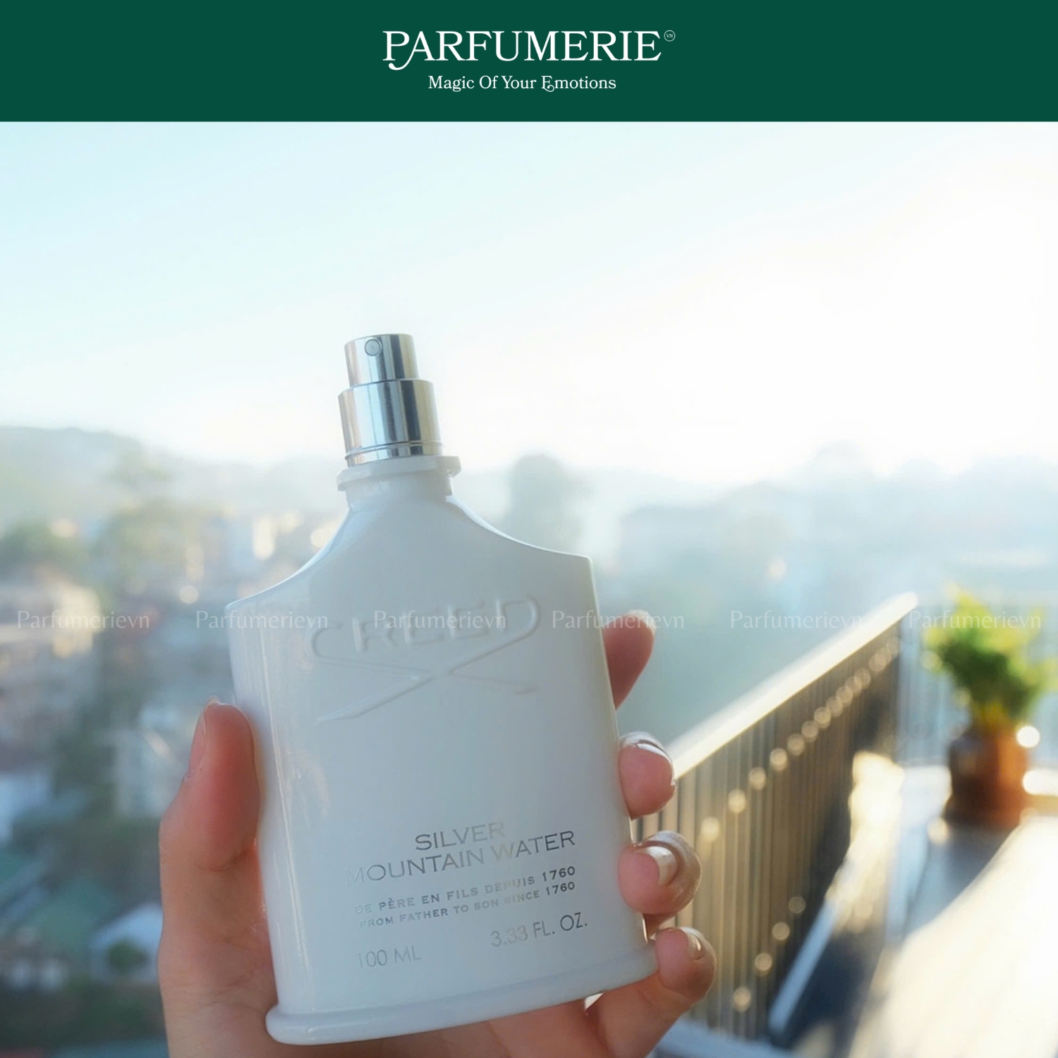 Nước hoa Silver Mountain Water mang mùi hương tươi mát phù hợp cho cả nam và nữ