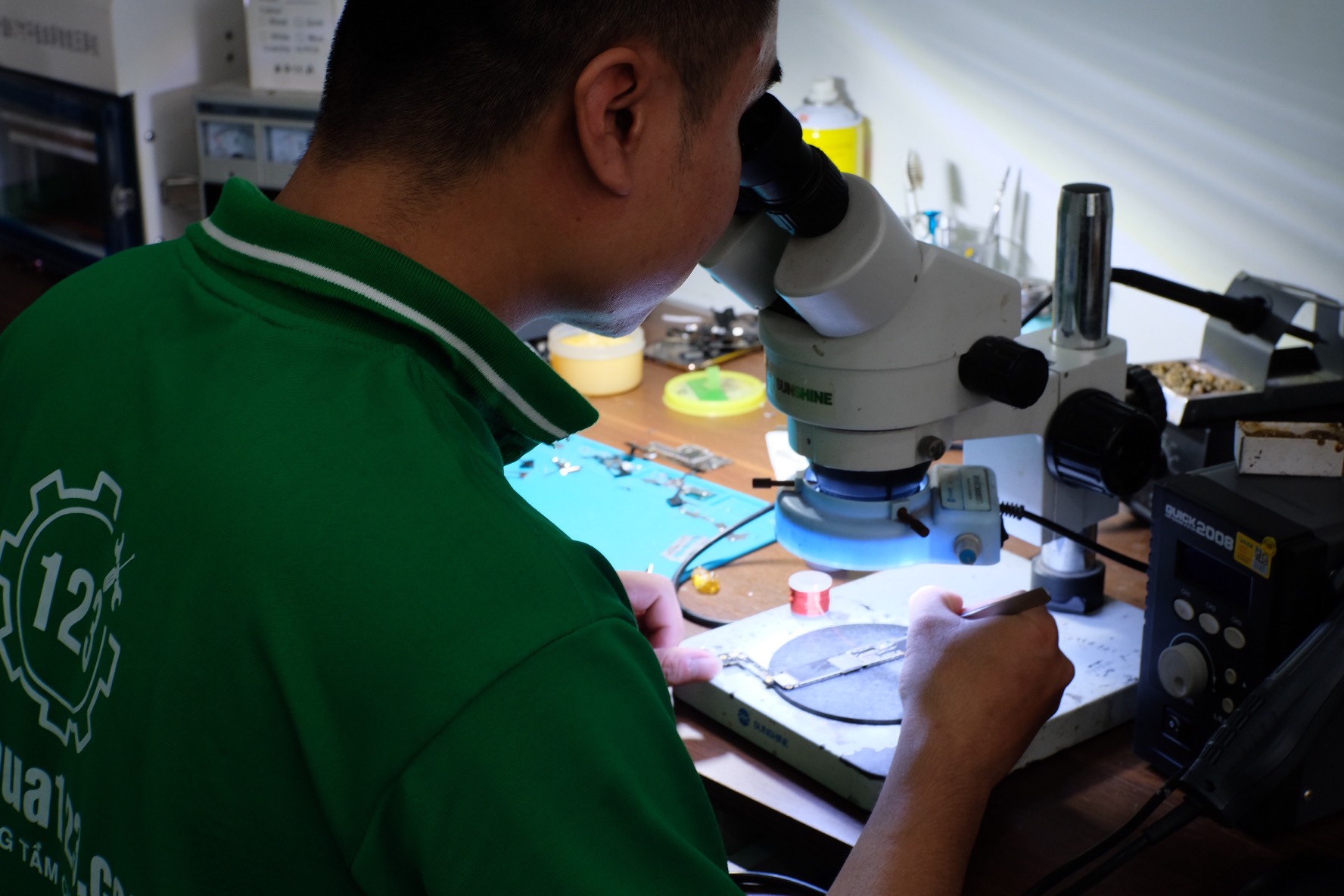 Nơi sửa chữa điện thoại uy tín