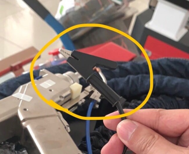 kẹp mass vật liệu an toàn