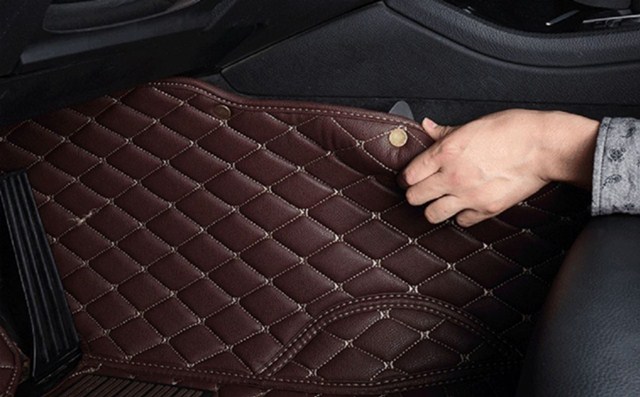 máy cắt thảm sàn ô tô 5d