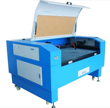 MÁY CẮT LASER TR-1313