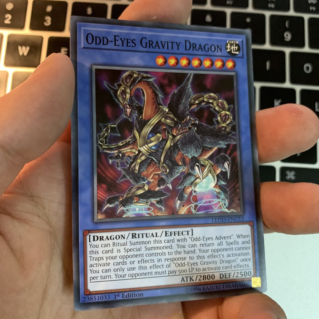 Odd-Eyes Gravity Dragon
