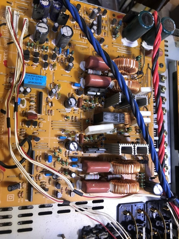 Sửa main loa active Yamaha