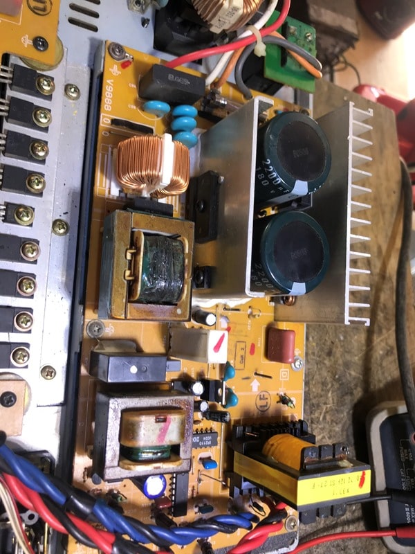 Sửa main loa active Yamaha