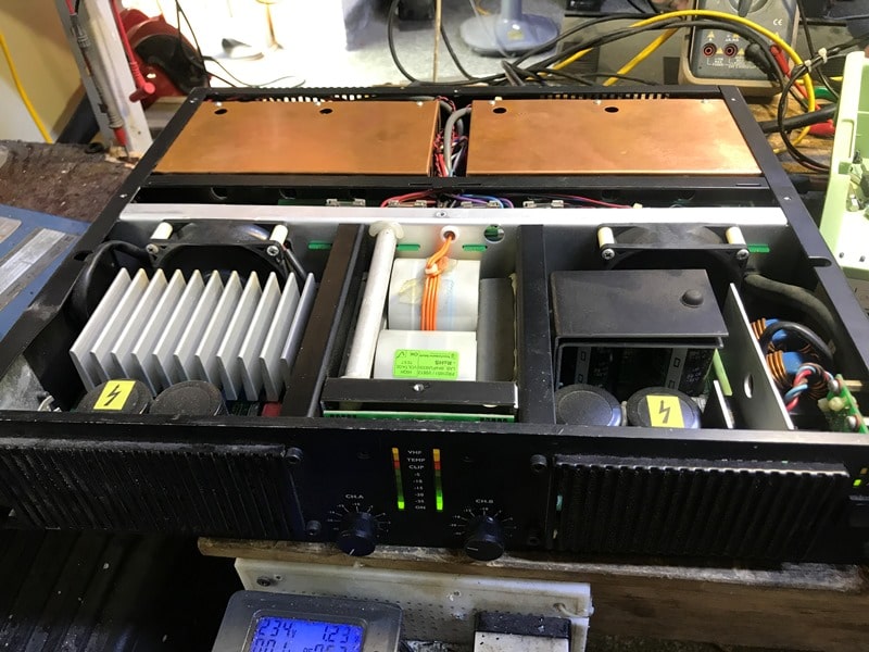 Sửa cục đẩy công suất LA acoustic