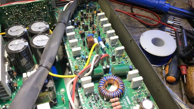 Sửa cục đẩy công suất Yamaha