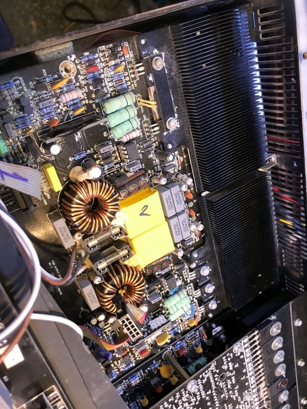 Sửa cục đẩy công suất VERITY