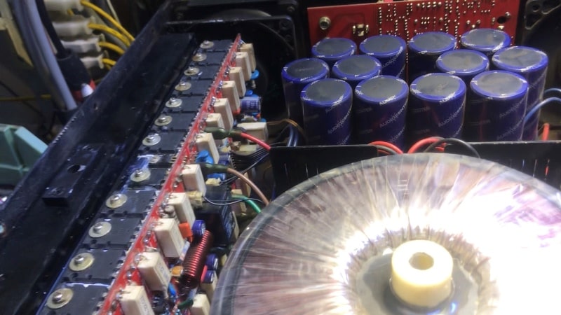 Sửa cục đẩy công suất Audiocenter