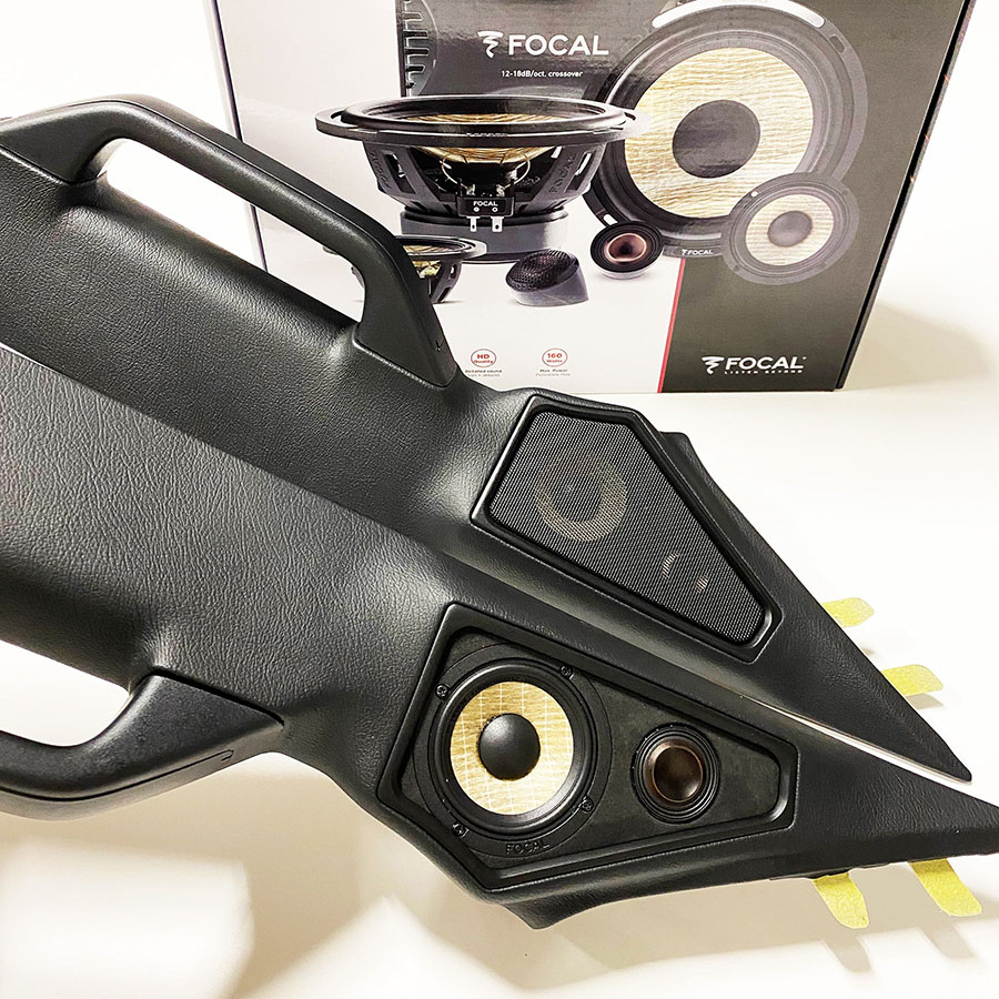 10 PHONG CÁCH NÂNG CẤP LOA CỘT A CHO Ô TÔ – TẠO CHẤT RIÊNG CHO HỆ THỐNG ÂM THANH XE HƠI