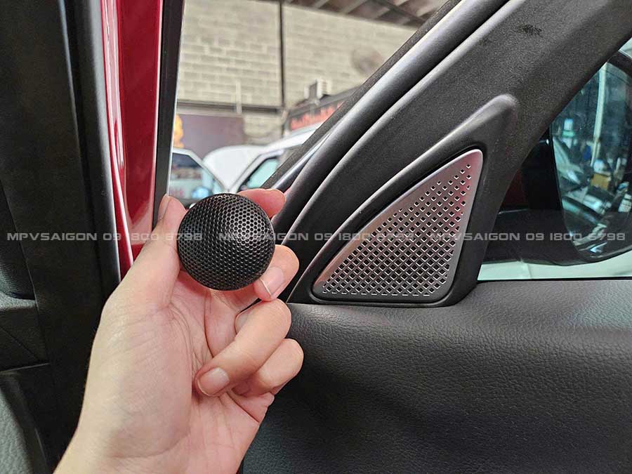 Nâng cấp âm thanh cho Vinfast VF9 với hệ thống Quartorigo