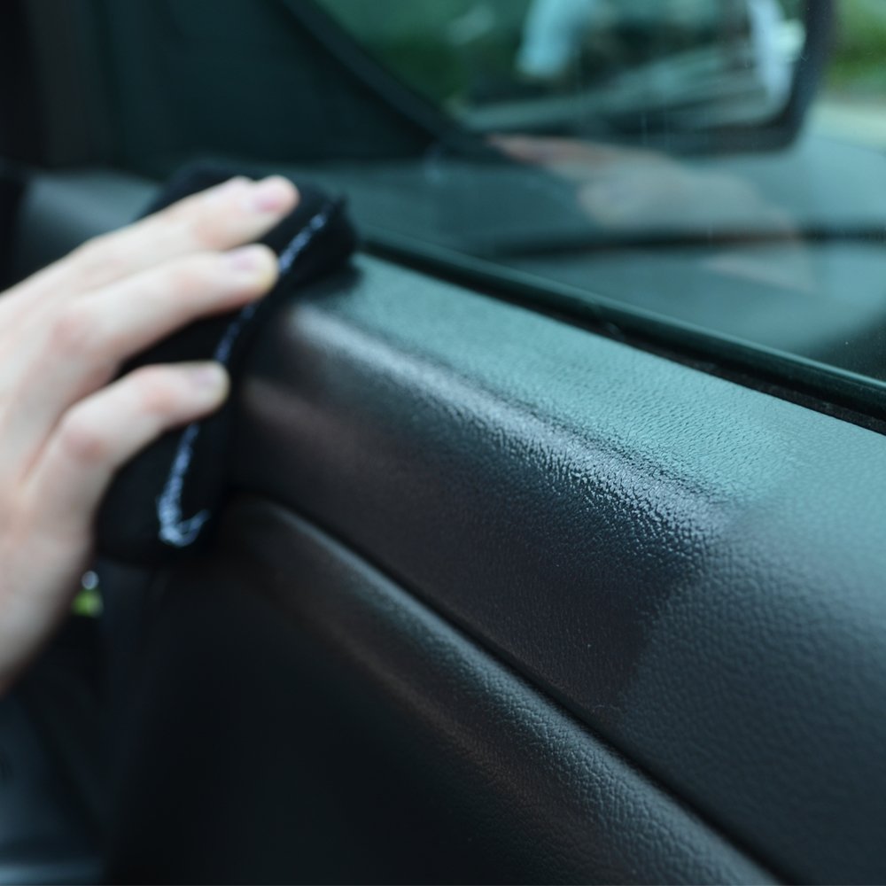 4 Cách Phục Hồi Chi Tiết Nhựa Nội Thất Ô Tô Bị Hư Hại Do Ánh Nắng Mặt Trời