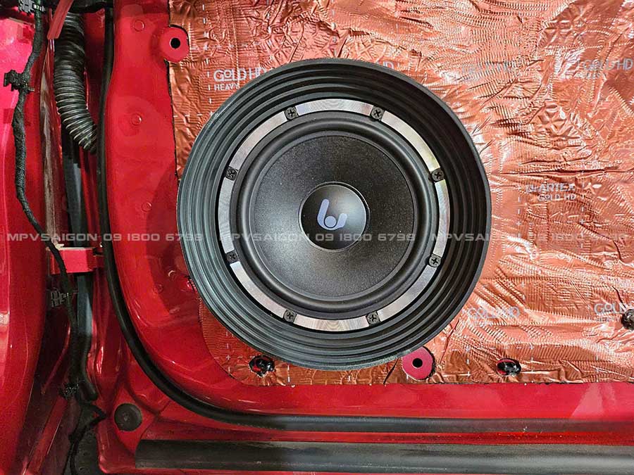 Nâng cấp âm thanh cho Vinfast VF9 với hệ thống Quartorigo