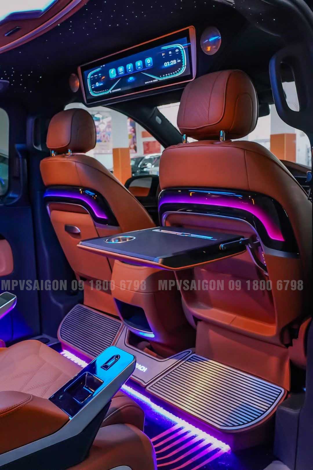 BÀN XẾP LƯNG GHẾ LED CHẠY HIỆN ĐẠI DÀNH CHO CÁC DÒNG XE CAO CẤP TẠI MPVSAIGON