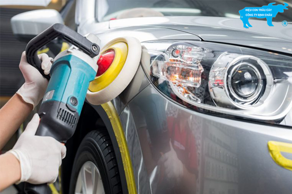 Vệ sinh xe hơi: Bí quyết cho chiếc xe luôn bền đẹp