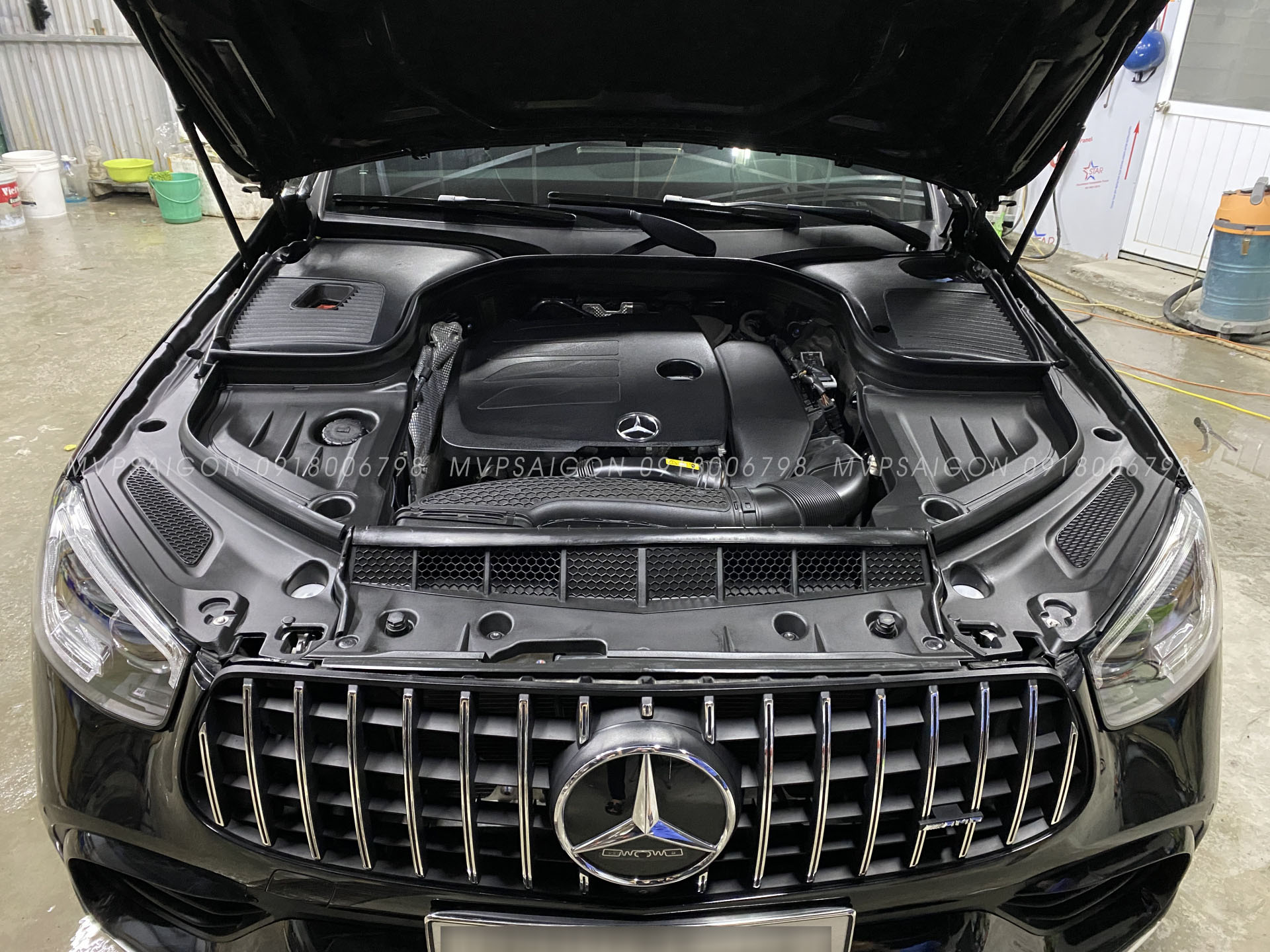 Chắn Bụi Khoang Động Cơ Mercedes GLC-Class - MPVSAIGON