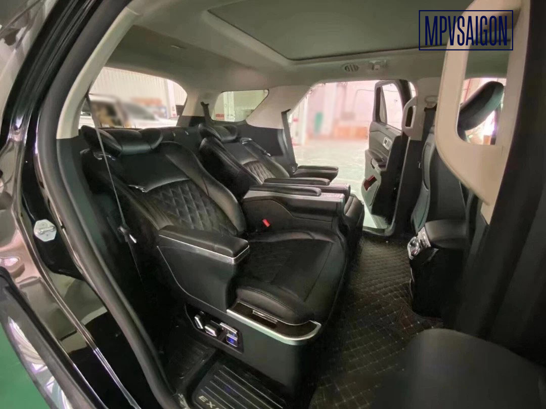 độ ghế limousine SUV ford Explorer