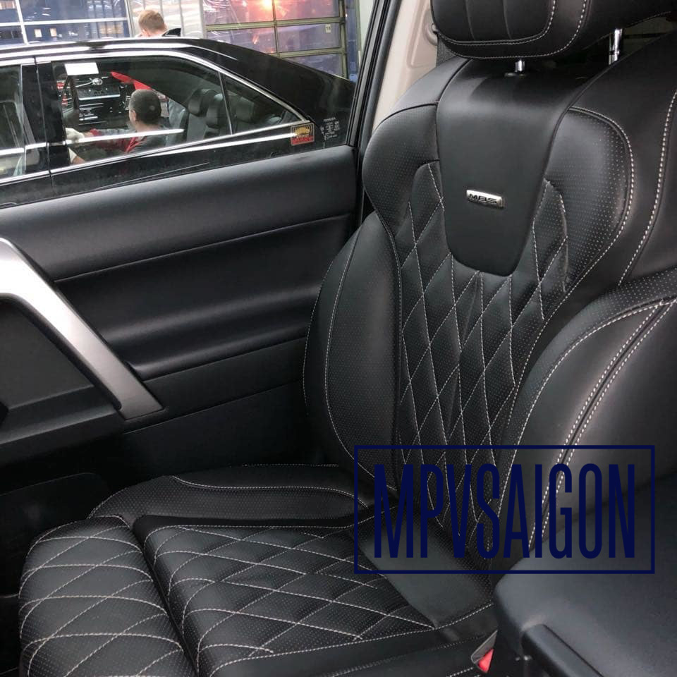 Độ nâng cấp ghế Limousine Land Cruiser Prado