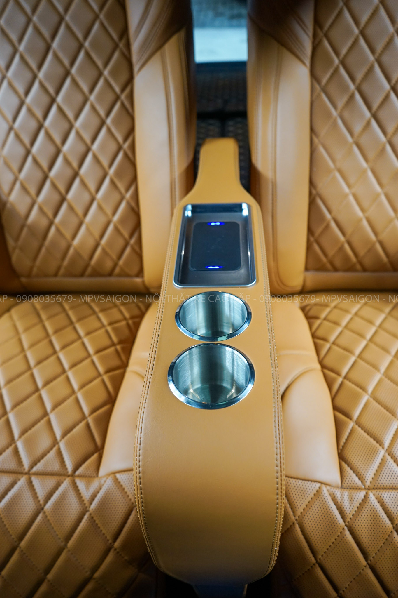 Ghe Limousine EVEREST