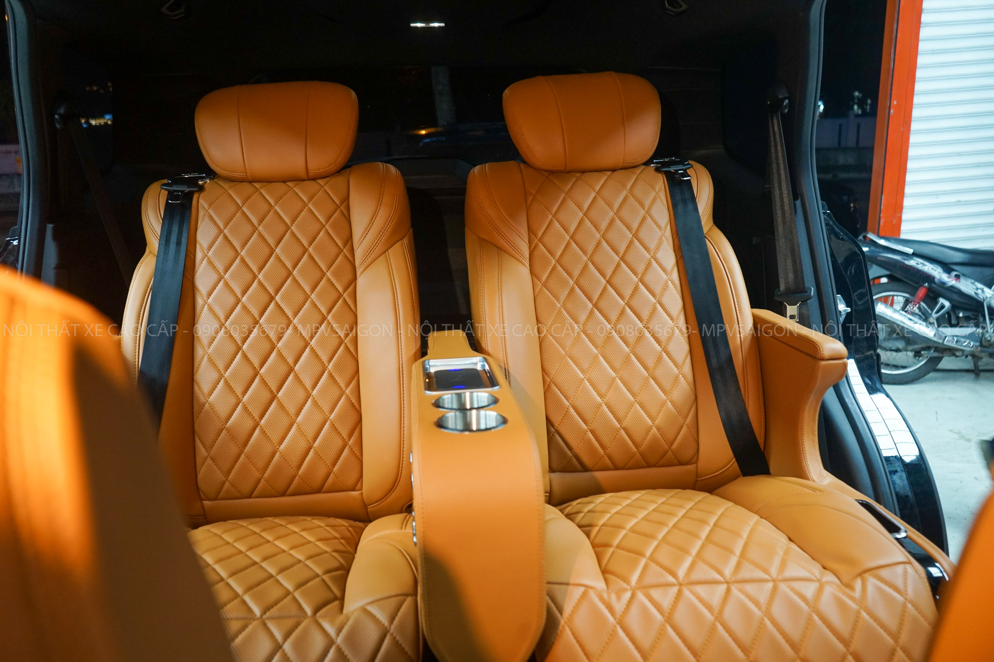 Ghe Limousine EVEREST