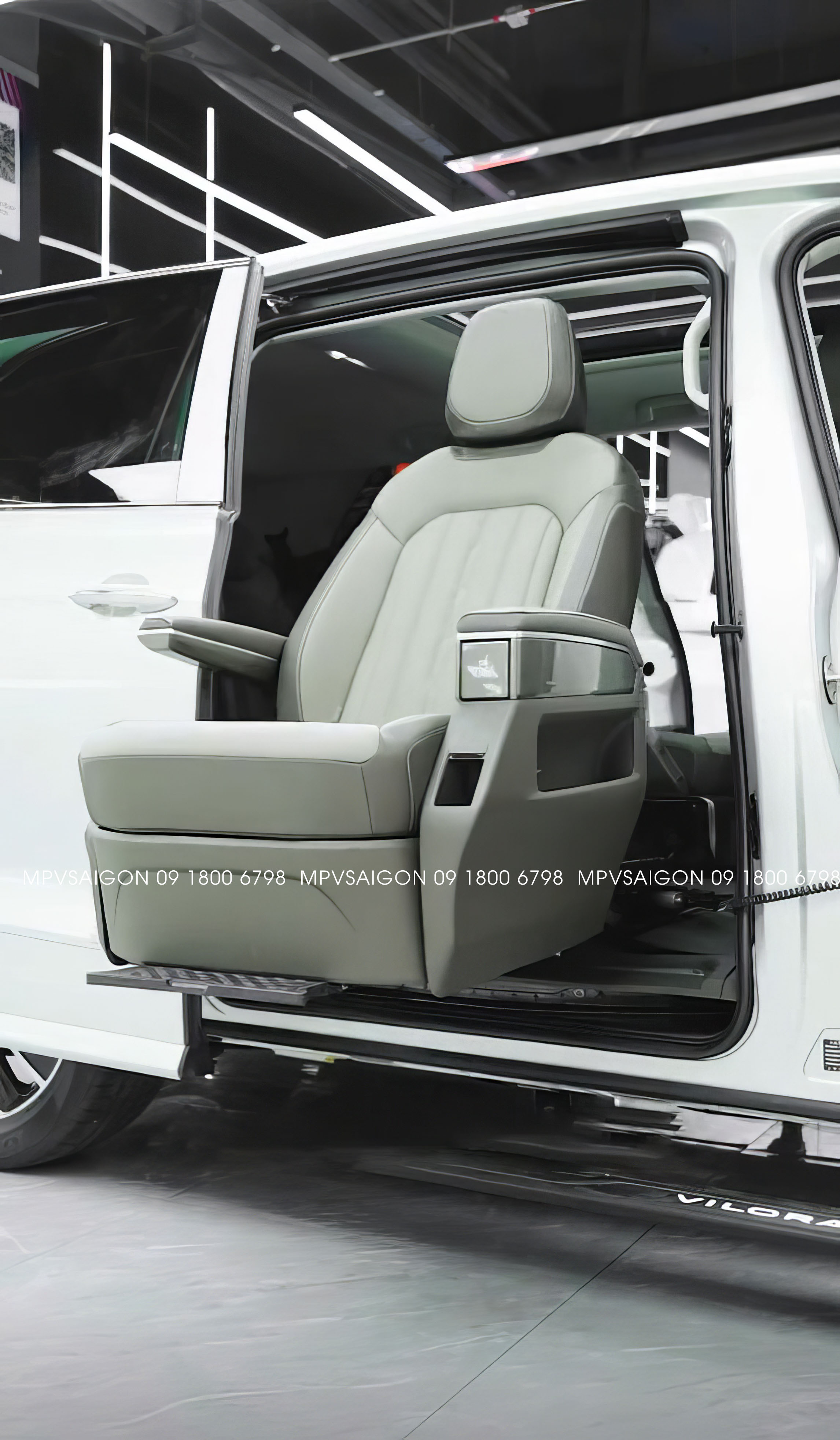Cơ cấu xoay trượt & nâng hạ tại MPVSAIGON; Giải pháp di chuyển thông minh cho người cao tuổi và người khuyết tật