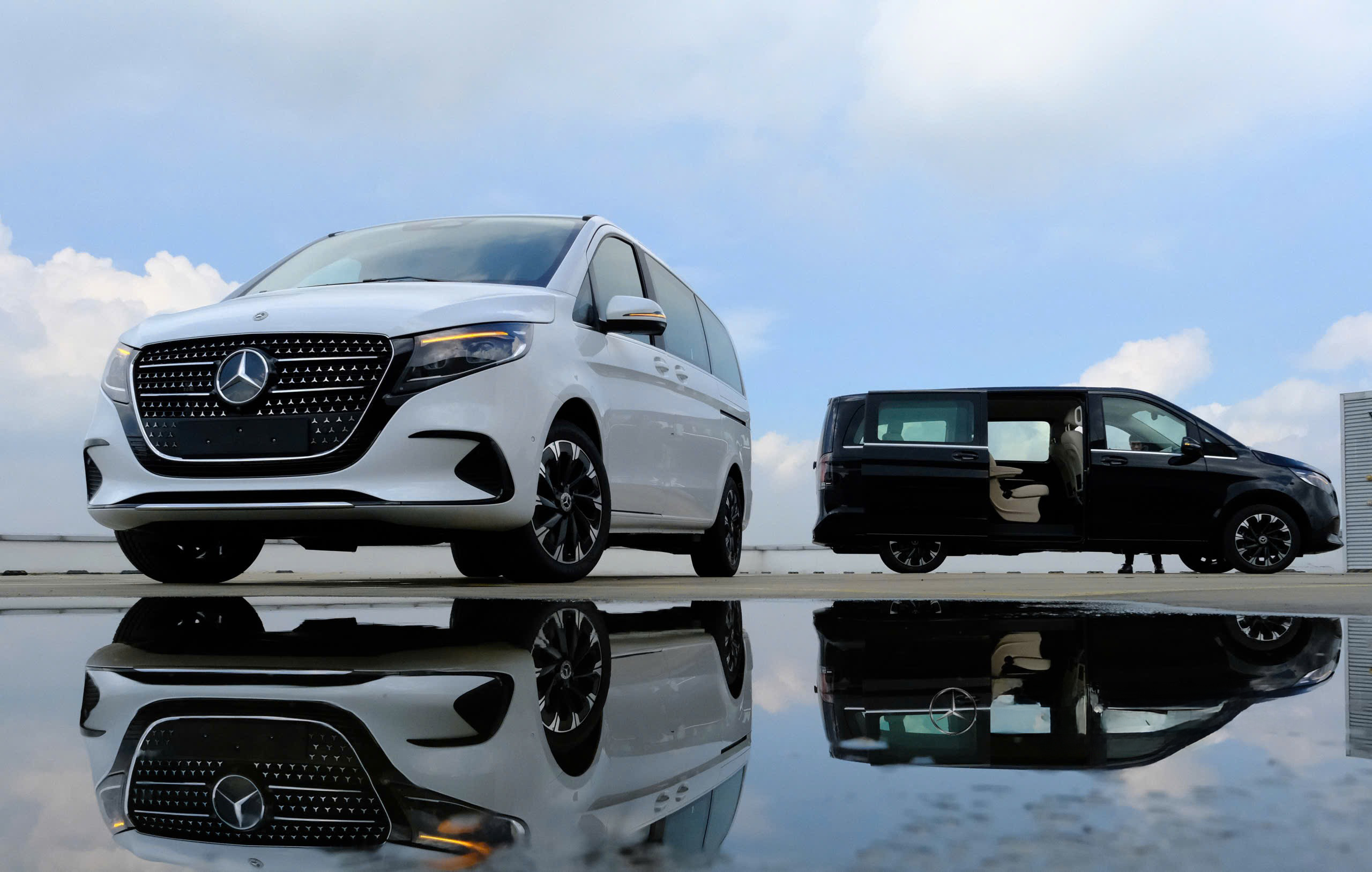 MERCEDES BENZ V300 AVANTGARDE NÂNG CẤP GHẾ BẢN AMG