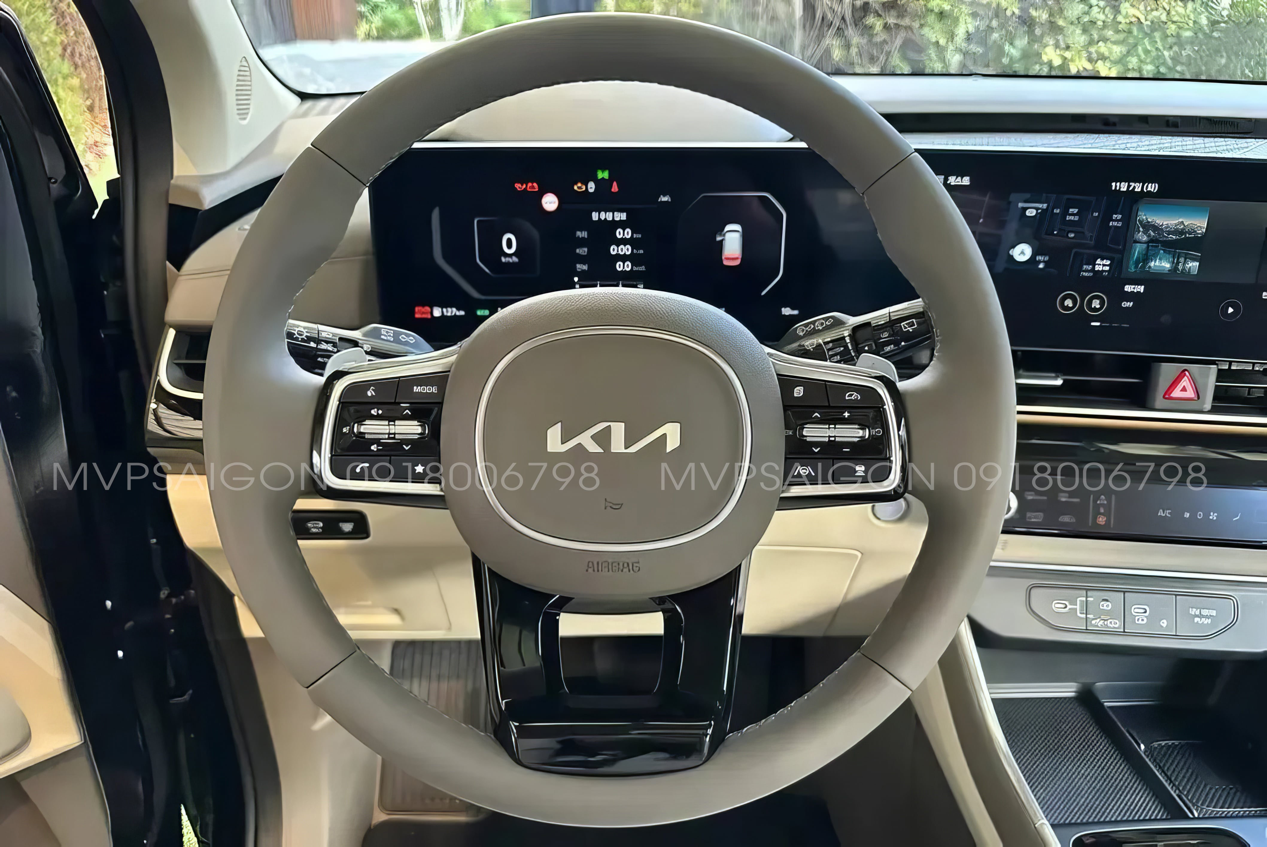 Kia Carnival 2024 với thiết kế mới cùng trang bị hiện đại