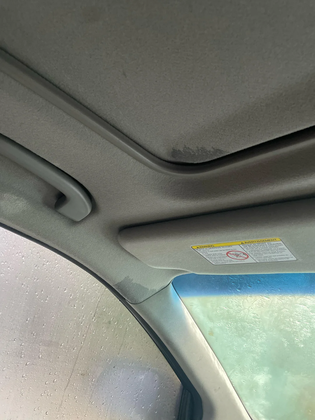 7 CÂU HỎI THƯỜNG GẶP VỀ CỬA SỔ TRỜI TRÊN Ô TÔ