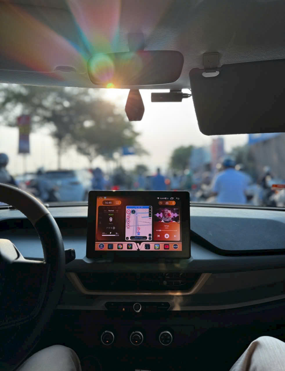 Màn Hình Android Vinfast VF3 sử dụng màn hình zin nguyên bản